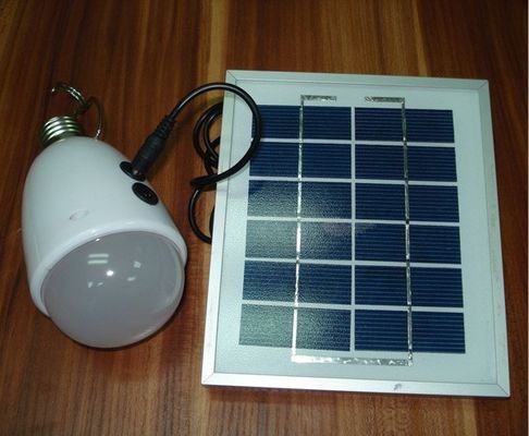 Στρατοπέδευση/ανάγνωση 2V/6W φως έκτακτης ανάγκης των ηλιακών οδηγήσεων με το φορτιστή USB